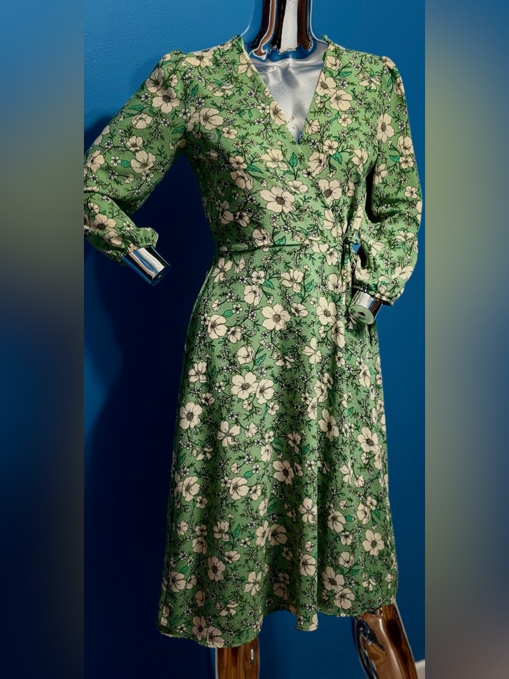 Green Floral Tie-Waist Long Sleeve Dress